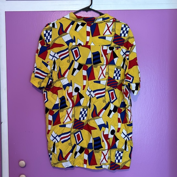 ✨ Festive Forever 21 Men button up shirt Large ✨ - Picture 3 of 4